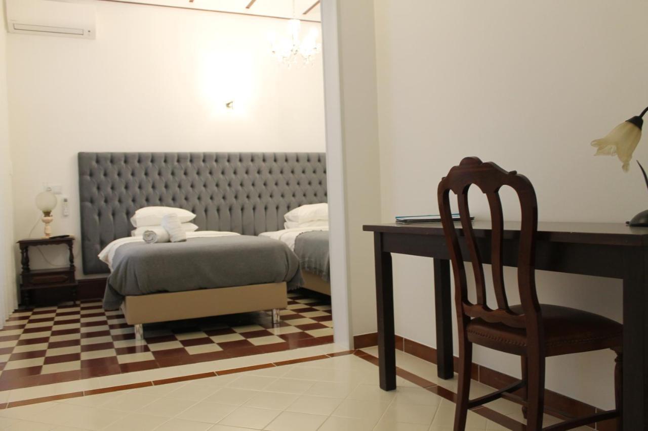 Casa Do Infante Guest House Ferreira Do Alentejo Exterior photo