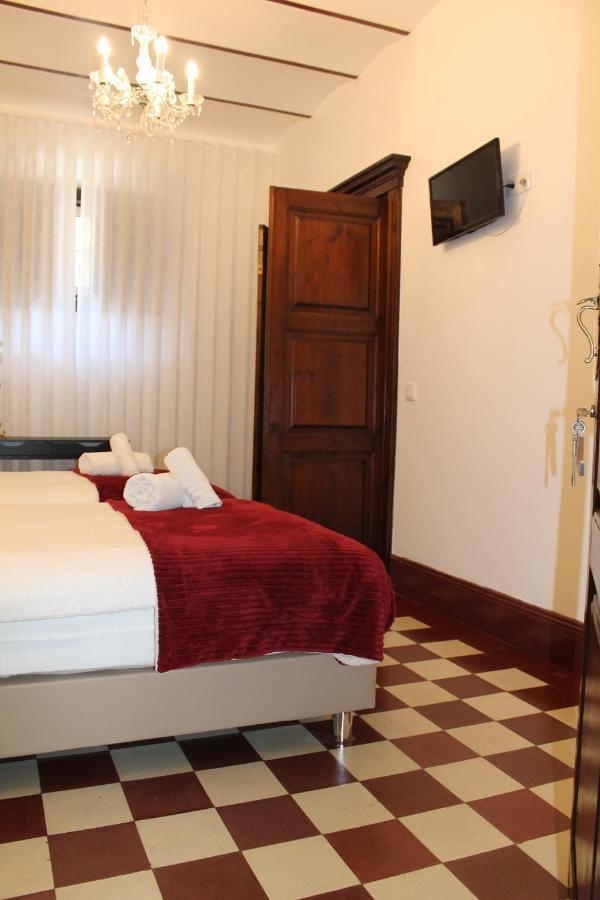 Casa Do Infante Guest House Ferreira Do Alentejo Exterior photo